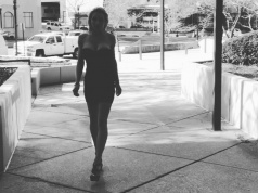 Instagram – @zabumutua